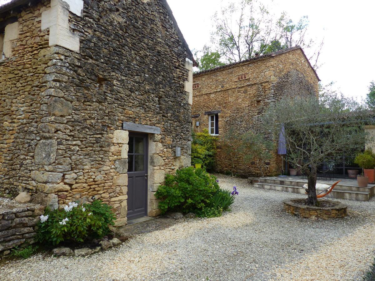 Chambres D'Hotes Les Boudines Saint-Germain-de-Belves ภายนอก รูปภาพ